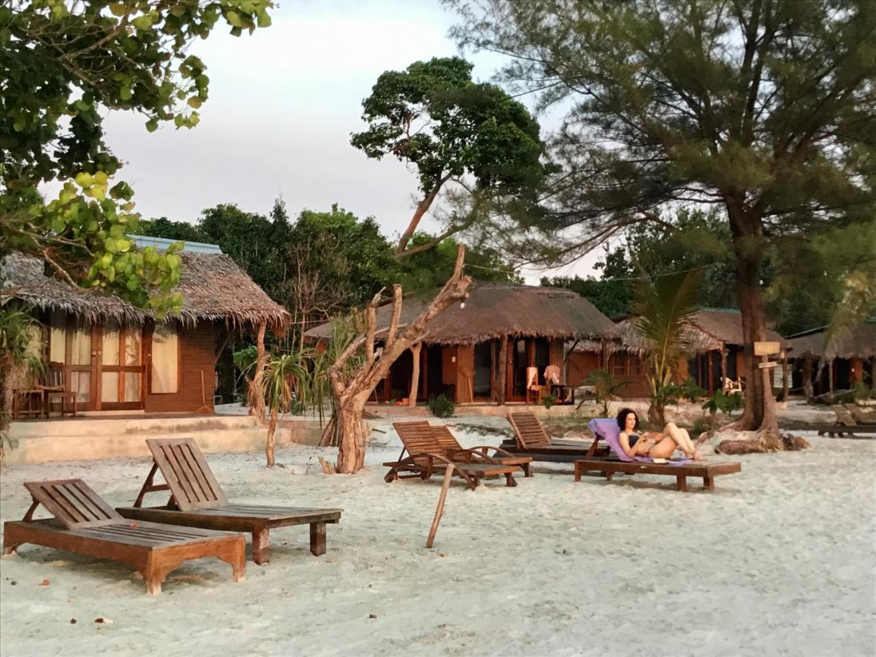 Ailay Hotel Koh Phayam Exterior foto