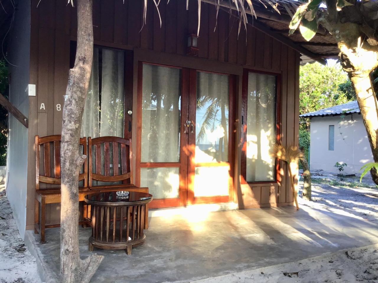 Ailay Hotel Koh Phayam Exterior foto